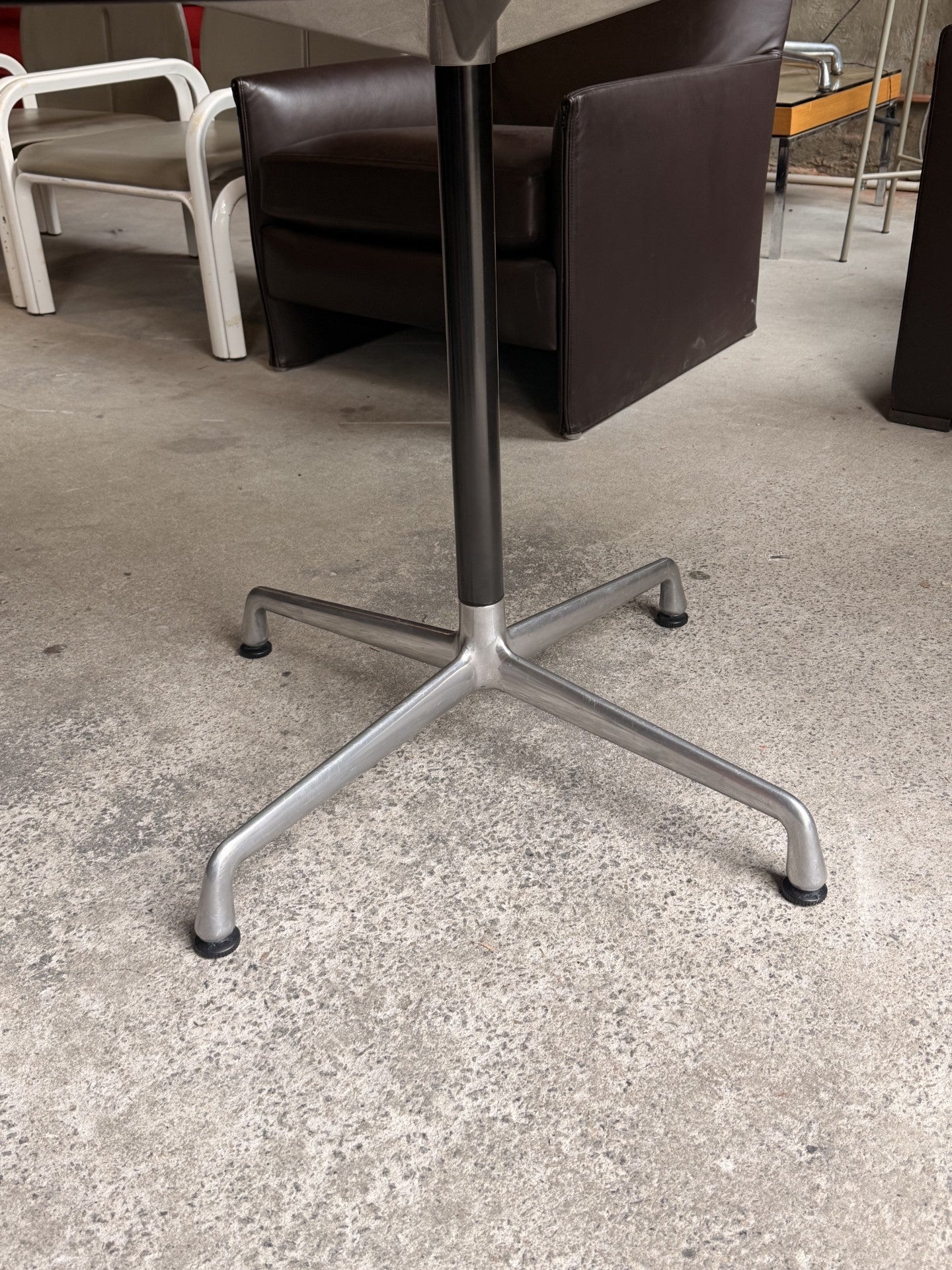 Original Herman Miller Pedestal Table