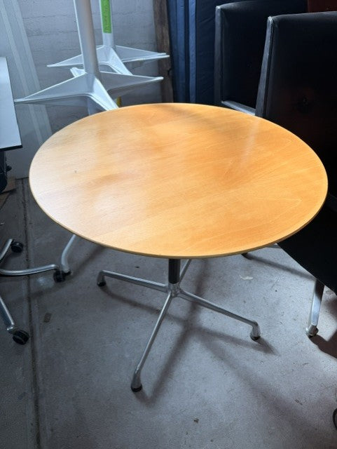 Classic Eames Aluminum Group Pedestal Table – Original Vintage Piece