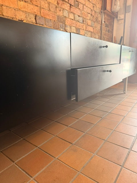 Piero Lissoni for Cassina – “Flat Series” Credenza