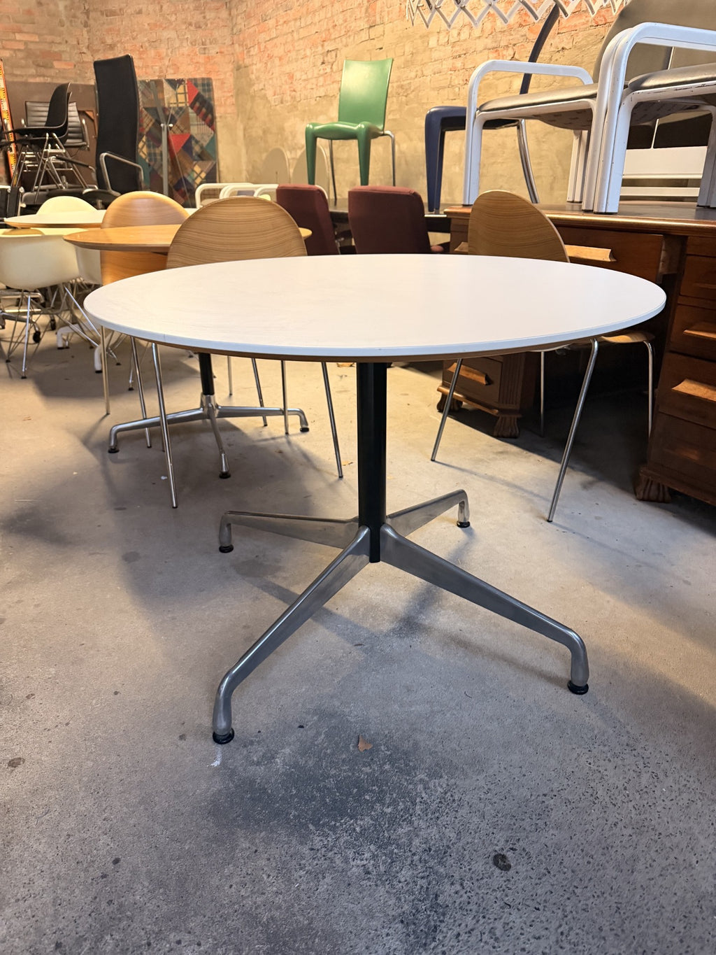 Original Herman Miller Eames Aluminum Group Pedestal Table