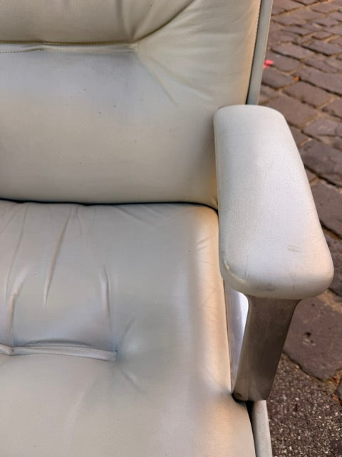 Genuine mid century “P128” Osvaldo Borsani for Tecno 1970