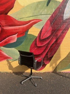 Charles & Ray Eames Aluminium Group Chair ICF