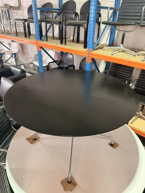 Herman Miller Eames Aluminum Group Table – 1200mm
