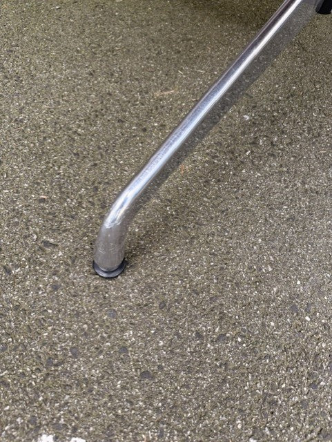 Herman Miller Eames Aluminum Group Table – 1000mm