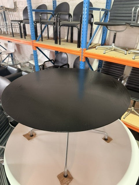 Herman Miller Eames Aluminum Group Table – 1200mm