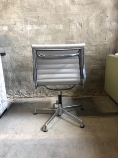 The Eames Aluminium Group Side Chair