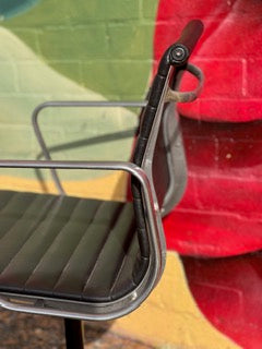 Charles & Ray Eames Aluminium Group Chair ICF