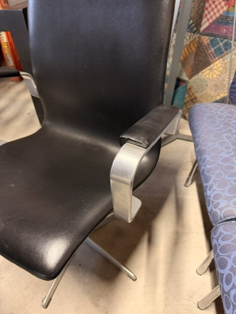 Danish Modern Oxford high back lounge chairs, designed by Arne Jacobsen for Fritz Hansen