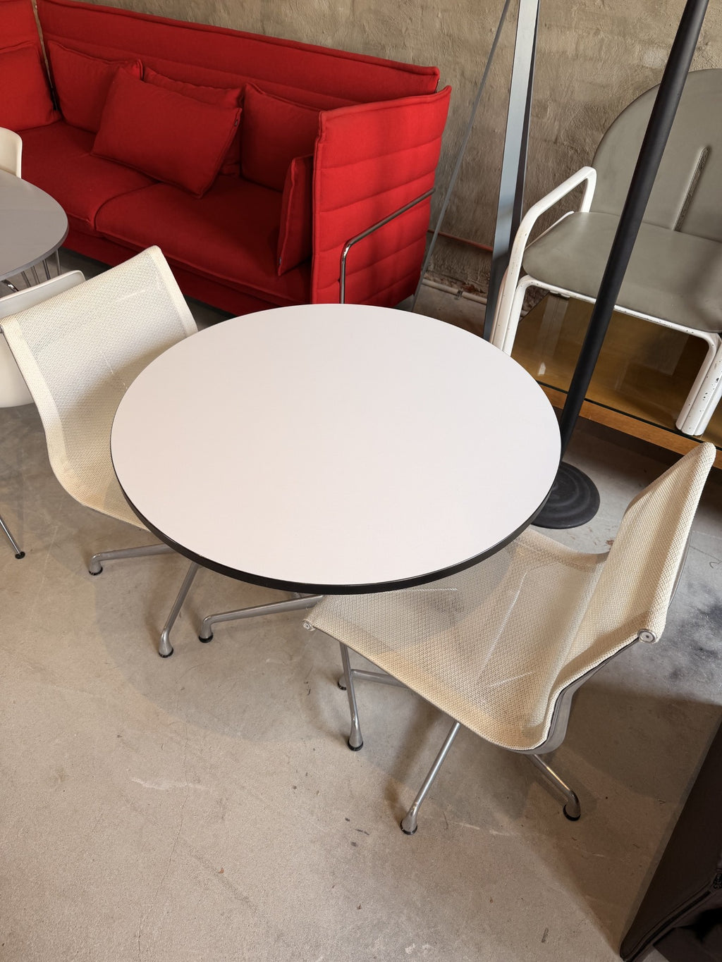 Original Herman Miller Pedestal Table