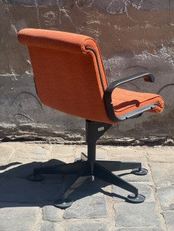 Sapper™ Management Chair by Richard Sapper (1932–2015) for Knoll — Original Vintage