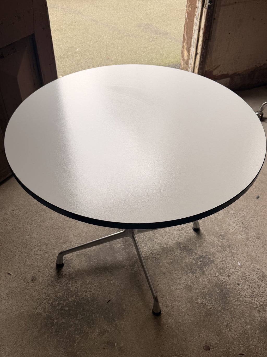 Original Herman Miller Pedestal Table