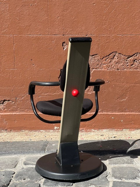 Highly Collectable Ergoform Workseat by Marek Kmicikiewicz