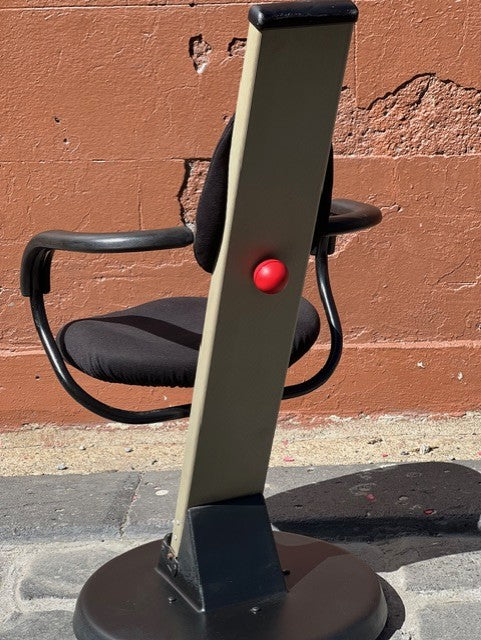 Highly Collectable Ergoform Workseat by Marek Kmicikiewicz