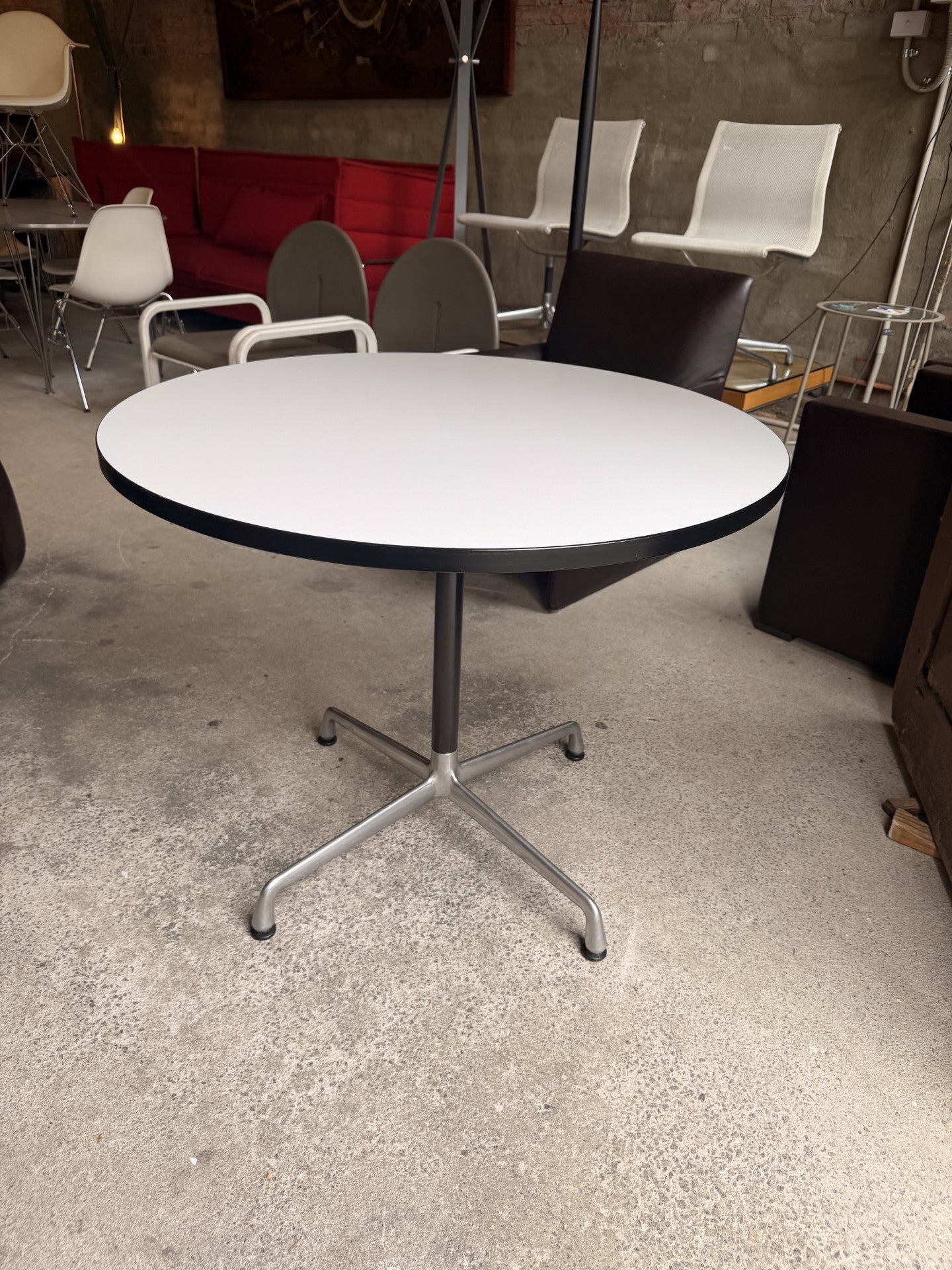 Original Herman Miller Pedestal Table