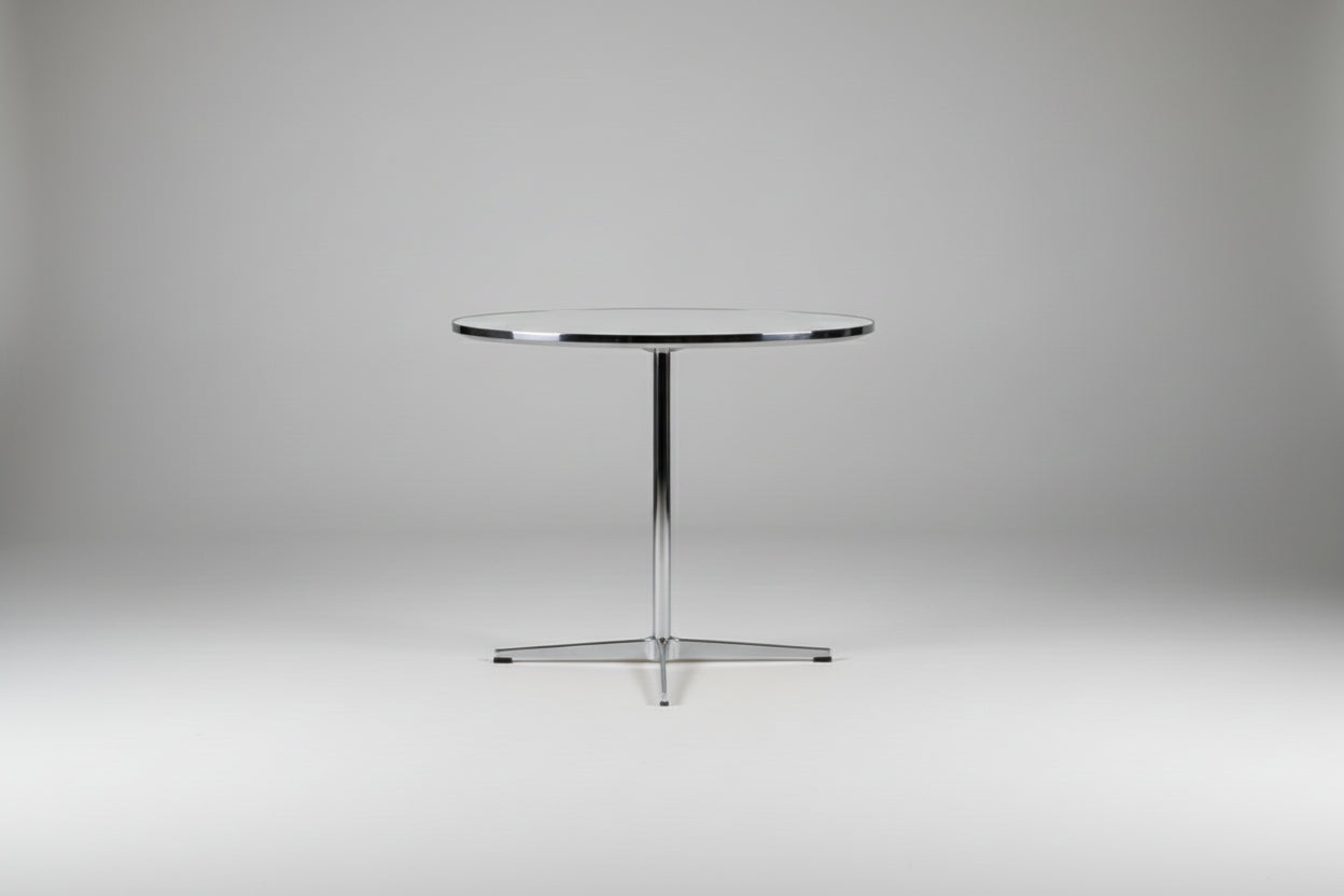 Fritz Hansen Circular A623 Dining Table