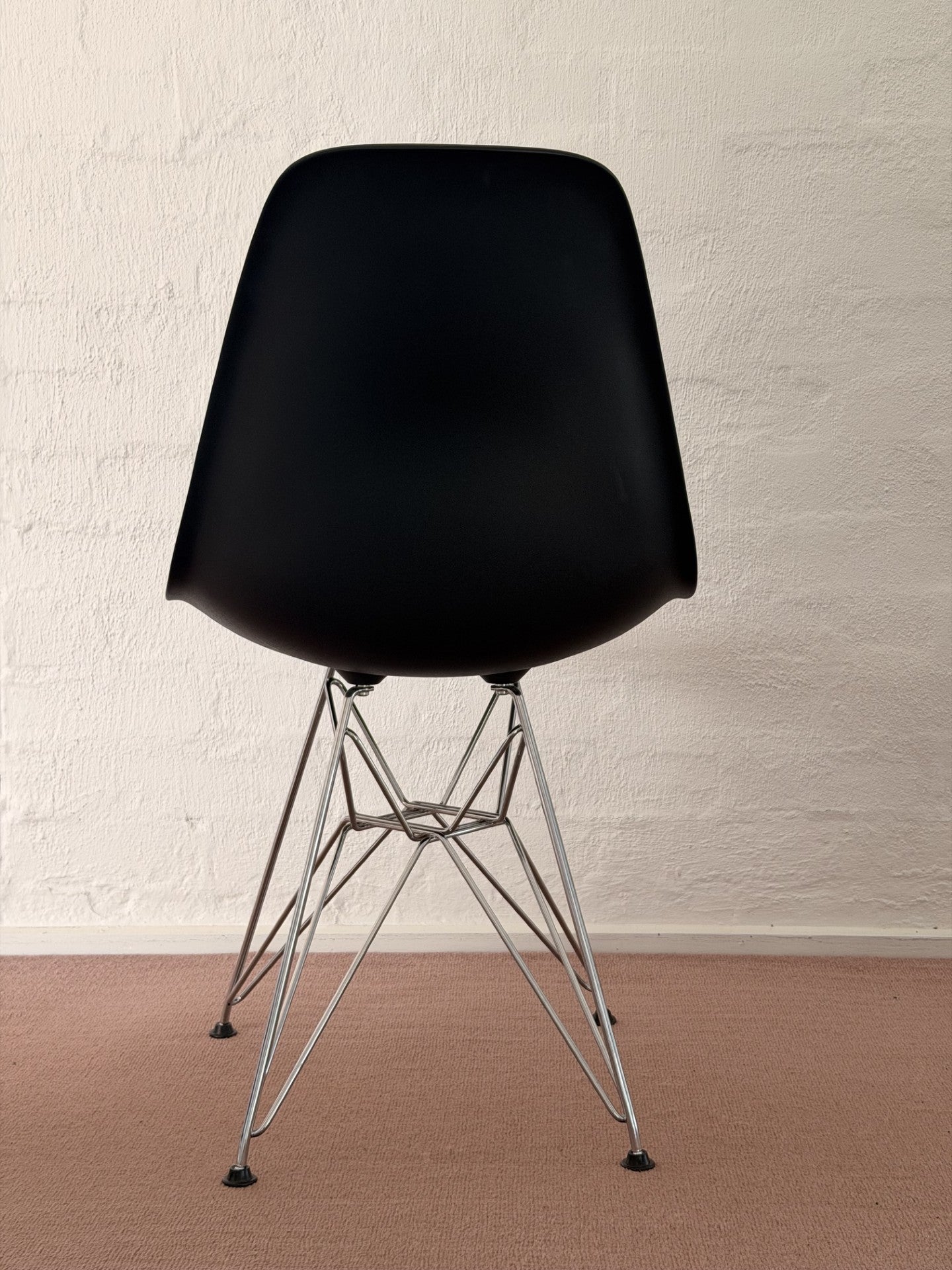 Herman Miller Eames DSR Dining Chairs