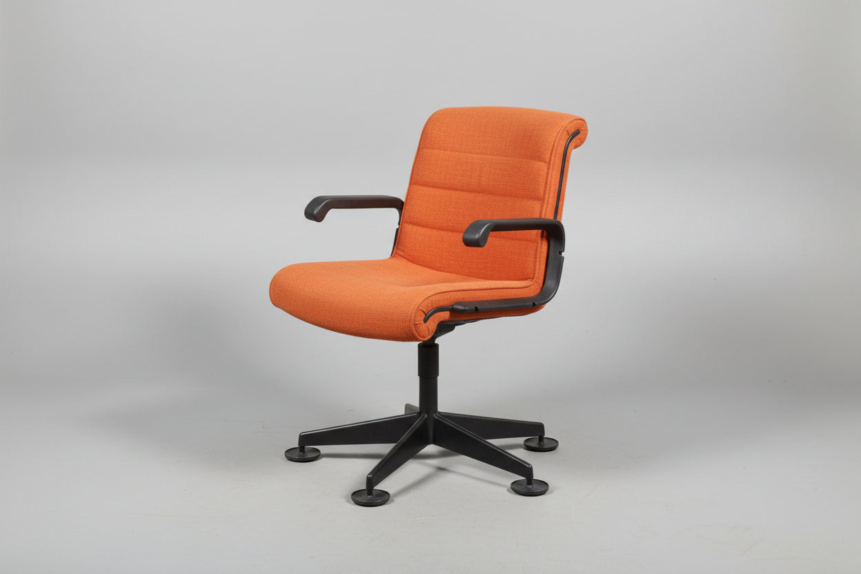 Sapper™ Management Chair by Richard Sapper (1932–2015) for Knoll — Original Vintage