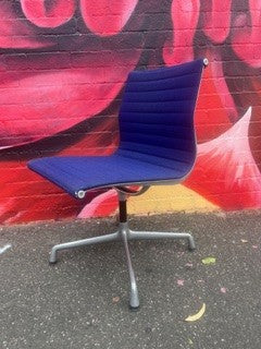 Eames Aluminum Group Side Chair