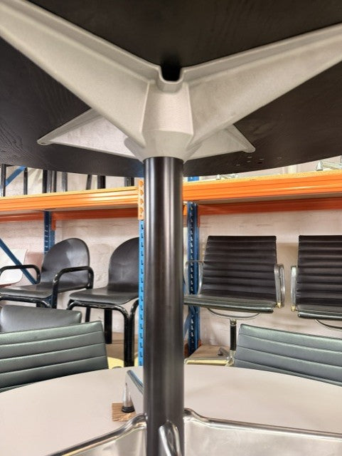 Herman Miller Eames Aluminum Group Table – 1200mm