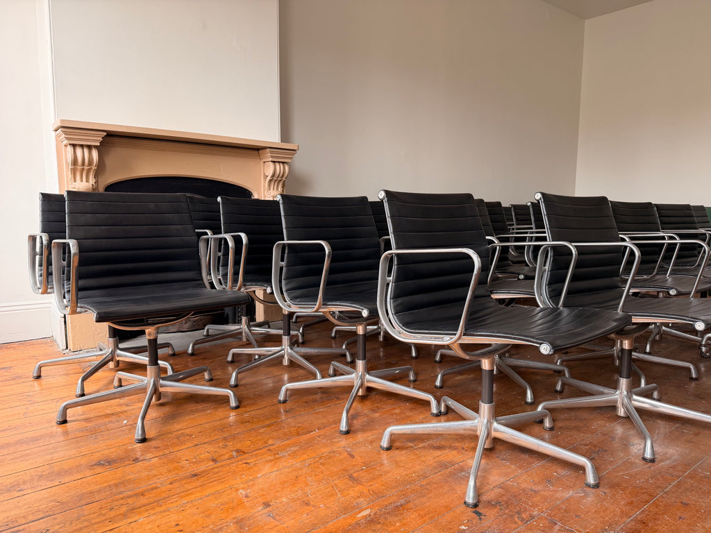 Herman Miller Aluminium Group Side Chair