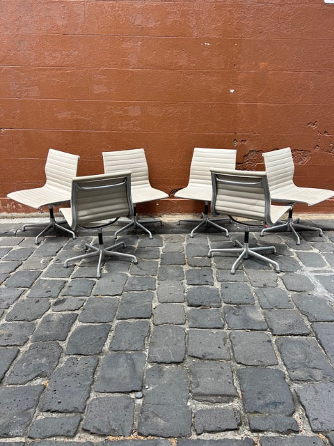 The Eames Aluminium Group Side Chair
