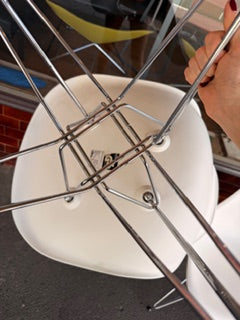 Eames Eiffel Chair in White