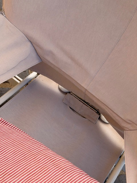 The AEO Chair was designed in 1971 by Paolo Deganello for Archizoom Associati and produced by Cassina