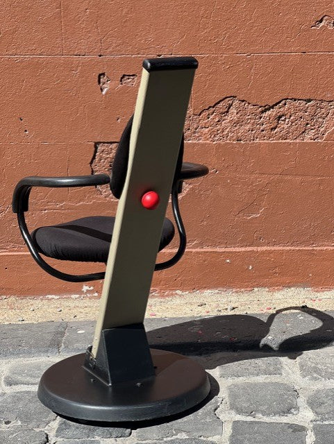 Highly Collectable Ergoform Workseat by Marek Kmicikiewicz
