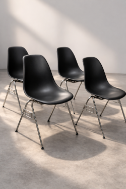 Original DDS Charles & Ray Eames Moulded Shell Chair