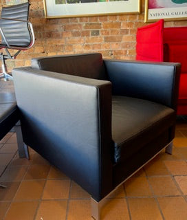 Original Walter Knoll Foster 500 Armchair