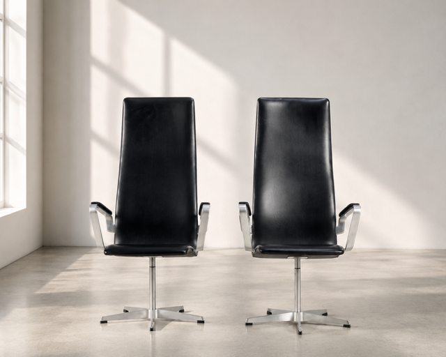 Danish Modern Oxford high back lounge chairs, designed by Arne Jacobsen for Fritz Hansen