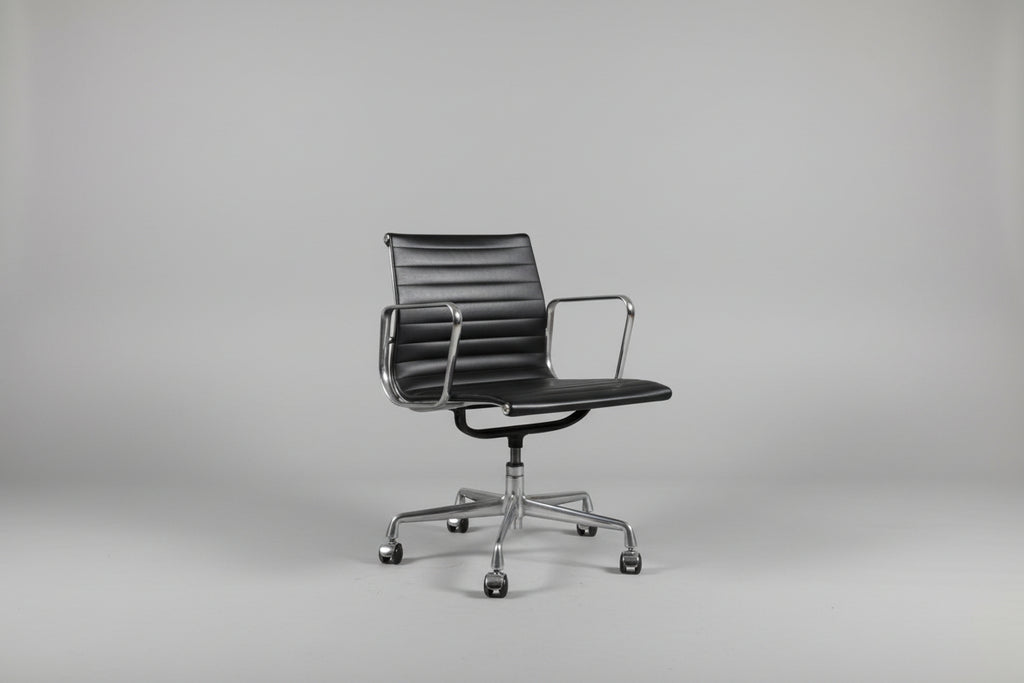Original Eames Aluminum Group EA335 Task Chair
