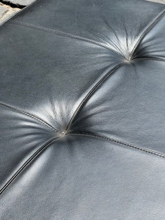 Classic Leather Gallery Bench - Le Corbusier Style