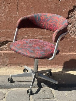 Grant Featherston swivel chair