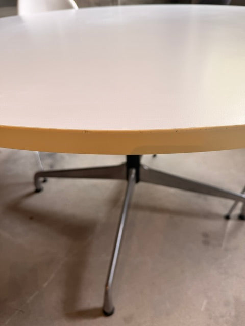 Vintage Herman Miller Pedestal Table – 1200mm