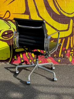 Original Eames Aluminum Group EA335 Task Chair