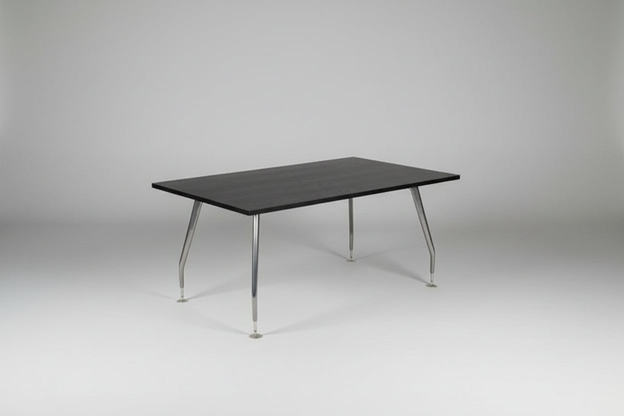 Schiavello Marina Table